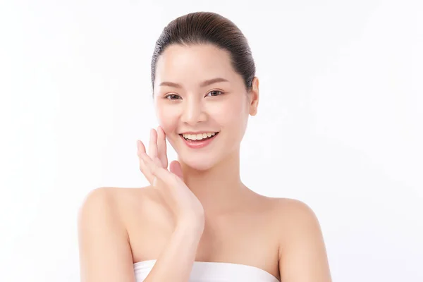 Beautiful Young Asian Woman Clean Fresh Skin White Background Face — Stock Photo, Image