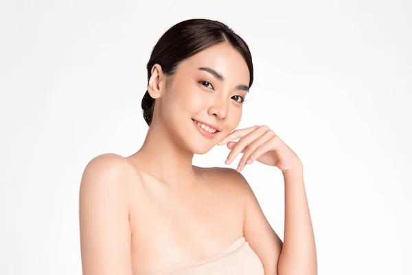 Beautiful Young Asian Woman Clean Fresh Skin White Background Face — Stock Photo, Image