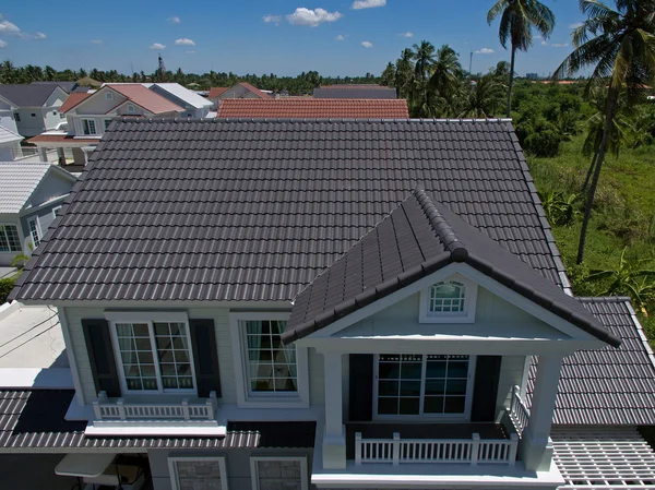House New Roof Tiles — Stok Foto