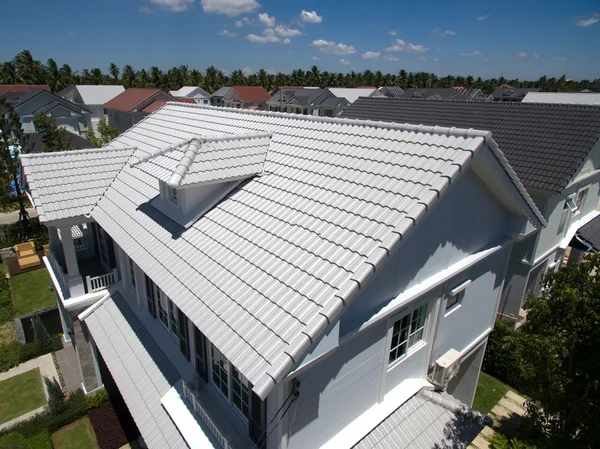 House New Roof Tiles — Stock Photo, Image