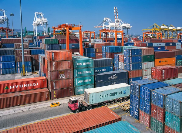 Laem chaabang port, logistik, transport in thailand — Stockfoto