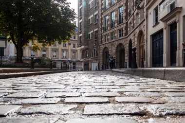 Tarihi meydanında antik parke taşı