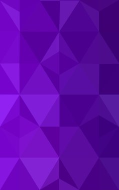 Üçgenler ve degrade origami tarzı oluşur çok renkli koyu mor, pembe poligonal tasarım deseni.