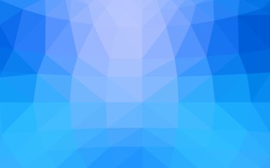 Üçgenler ve degrade origami tarzında oluşan ışık mavi köşeli tasarım deseni