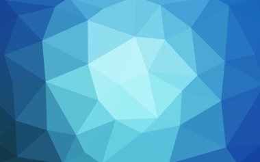 Üçgenler ve degrade origami tarzında oluşan ışık mavi köşeli tasarım deseni