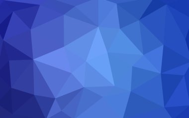 Üçgenler ve degrade origami tarzında oluşan ışık mavi köşeli tasarım deseni