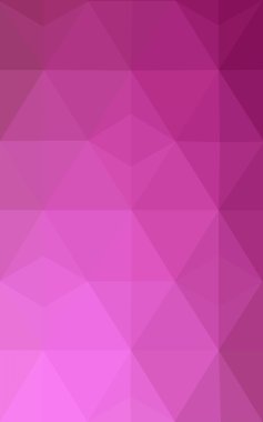 Üçgenler ve degrade origami tarzında oluşan pembe poligonal tasarım deseni.