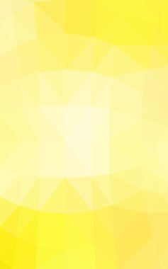 Üçgenler ve degrade origami tarzında oluşan hafif sarı poligonal tasarım deseni