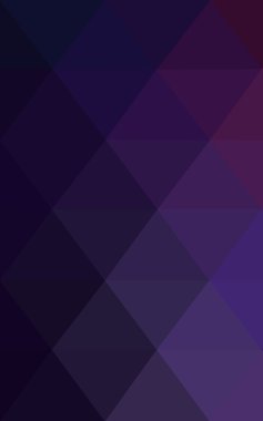 Üçgenler ve degrade origami tarzında oluşan koyu mor kenarlı tasarım deseni.