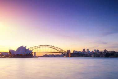 Güzel alacakaranlık gökyüzü manzaralı Panorama akşam Sydney.
