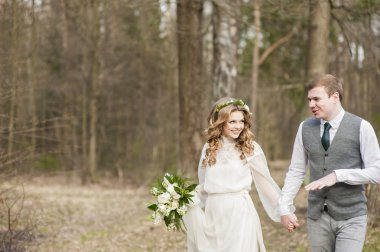 Bahar Düğün bir dekor ile parkta