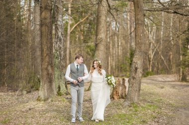 Bahar Düğün bir dekor ile parkta