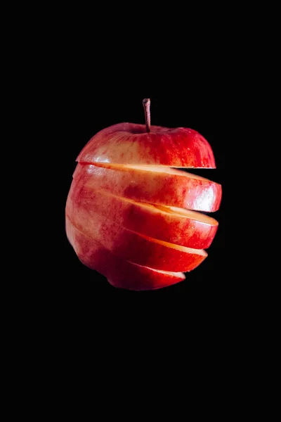 Pomme Tranchée Sur Fond Noir — Photo