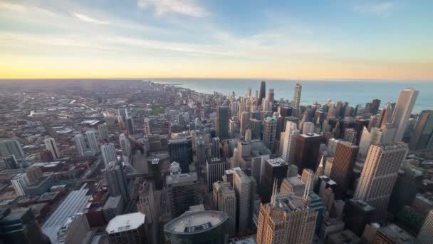 Vista aérea del centro de la ciudad Crepúsculo — Vídeos de Stock