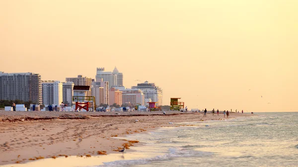 Életmentő torony, South Beach, Miami Beach, Florida — Stock Fotó