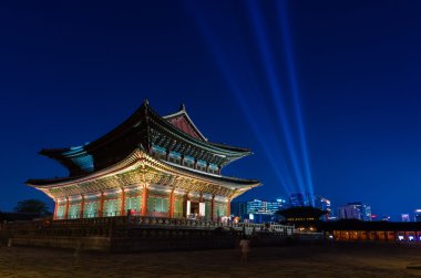 Kore, Gyeongbokgung Sarayı gece Seul, Güney Kore