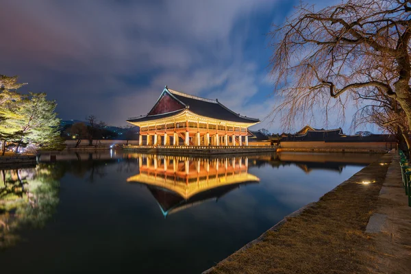 Παλάτι Gyeongbokgung στη Σεούλ της Νότιας Κορέας — Φωτογραφία Αρχείου