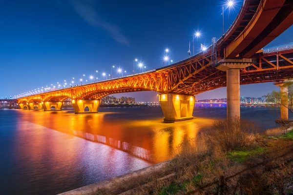 Most Seongsu w nigth w Seul, korea — Zdjęcie stockowe