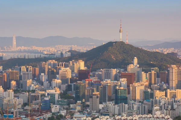 Sunset of Seoul City, South Korea — стоковое фото