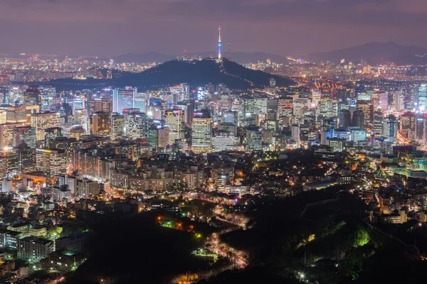 Сеул ночью, горизонт города Южной Кореи . — стоковое фото