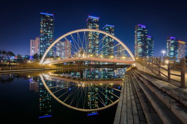 Centralpark, gece Incheon, Güney Kore.