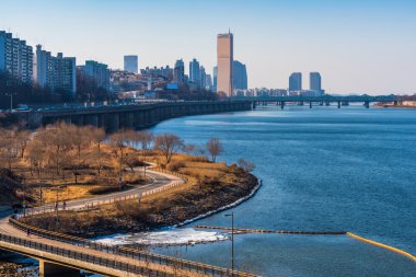 Seul Metro ve Köprüsü'nde Hanriver Seul, Güney kore