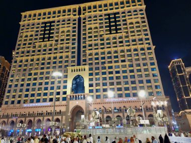 Mekke, Suudi Arabistan, 7 Haziran 2024: İslam 'ın en önemli camii olan büyük kutsal Makkah Camii' nin etrafındaki oteller Mekke, Suudi Arabistan 'daki Kabe' yi çevrelemektedir.