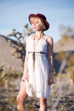 çöl bohem kız güzel