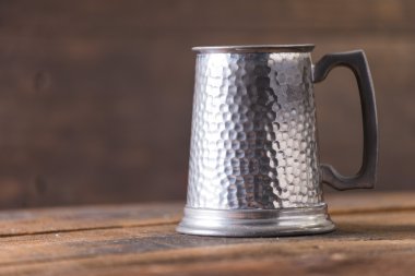 Vintage bira sağlam demir kupa