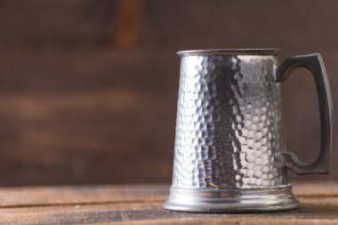 Vintage bira sağlam demir kupa