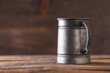 Vintage bira sağlam demir kupa