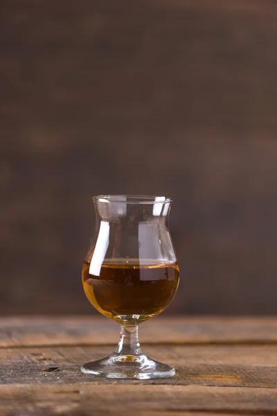 Snifter for drinking whiskey out of — Stock Photo, Image