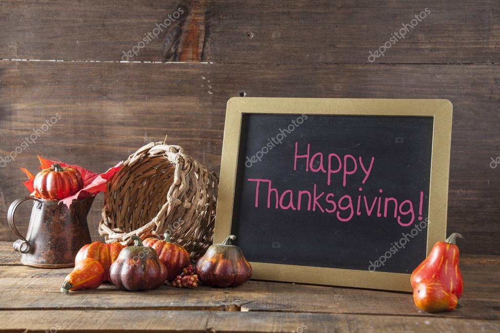 Joyeux Thanksgiving Ecrit En Craie Rouge Sur Tableau Noir Retour Photographie Tpophoto C