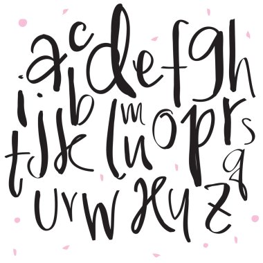 Siyah tebeşir kalem alfabesinde geçerli olan harfleri. El yazılı çekilmiş