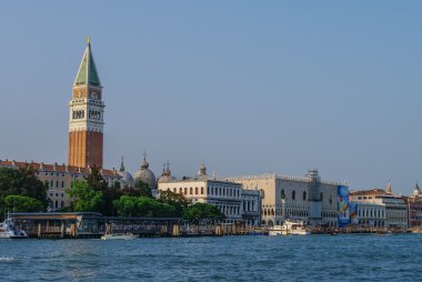 Doge Sarayı ve St Mark's Campanile Venedik, İtalya