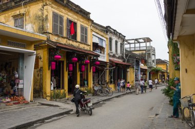 Hoi bir antik kenti, Vietnam sokaklarda.