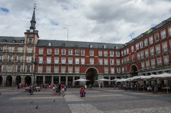 マドリード、スペイン - 7月4日:美しい合計でマドリードの市長広場 — ストック写真