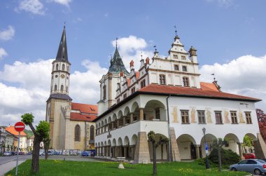 Levoca, Slovakya - 10 Mayıs 2013: Eski Belediye Binası ve St. Jacob'ın C