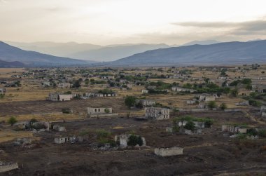 Dağlık Karabağ Cumhuriyeti Ağdam şehir kalıntıları. Azerbaycan - A