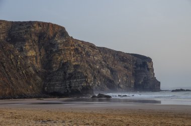 Arrifana plaj. Algarve, bağlantı noktasının Güney Atlantik deniz kıyılarında