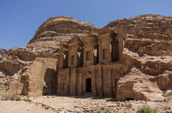 AD Deir, kloster tempel av Petra, Jordan0 — Stockfoto