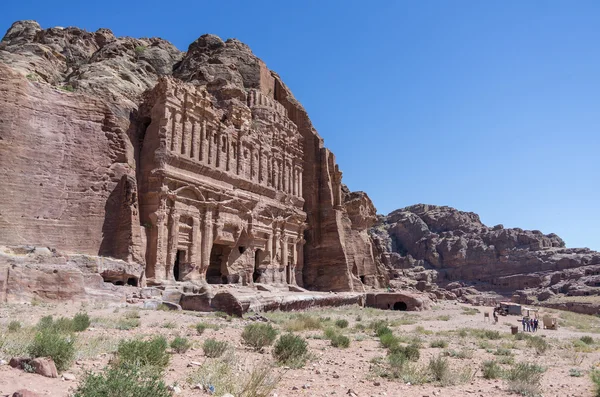 Het graf van het paleis van de koninklijke graftombes, Petra, Jordanië — Stockfoto