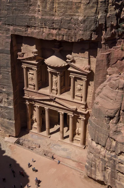 Madártávlat Nézd Al-Khazneh "A kincstár" itt: Petra, Jordánia — Stock Fotó