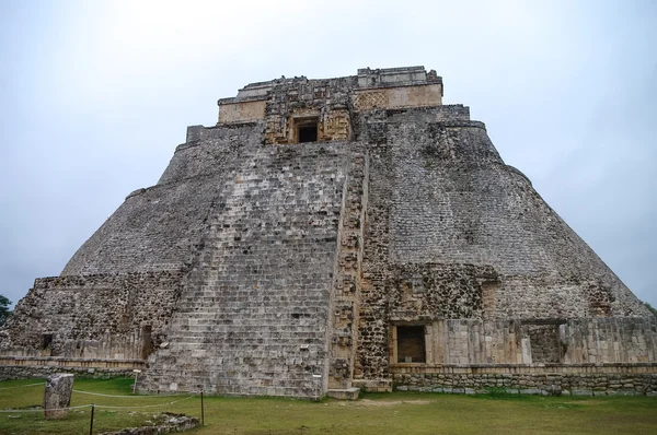 Nagy piramis a Uxmal Yucatan Mexikó — Stock Fotó