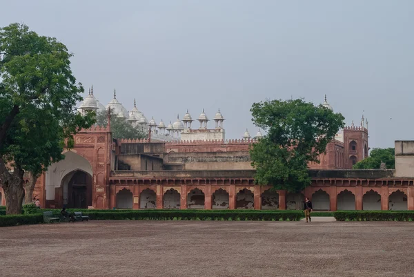 Moti Masjid in rode Agra Fort. Agra, Uttar Pradesh, India — Stockfoto