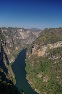 Bakış açısından Sumidero Kanyonpanoraması. Tuxtla Gutierre yakınında