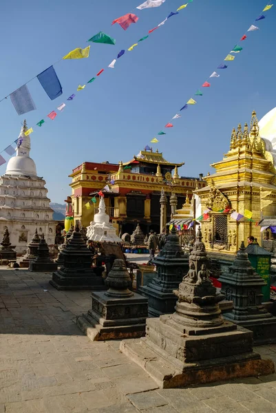 Kathmandu Nepál December 2011 Középkori Épületek Szerkezetek Körül Swayambhunath Sztúpa — Stock Fotó