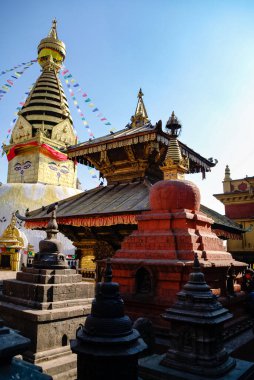 Katmandu, Nepal - 28 Aralık 2011: Tapınak kompleksindeki Ortaçağ binaları ve yapıları