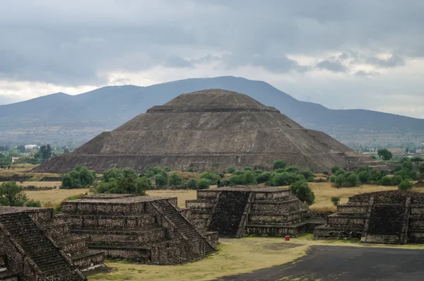 Pirámide del Sol. Teotihuacan, México — Foto de Stock