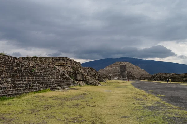 Piramide van de maan. Teotihuacan, mexico — Stockfoto